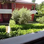 Appartamento Villaggio Azzurro *